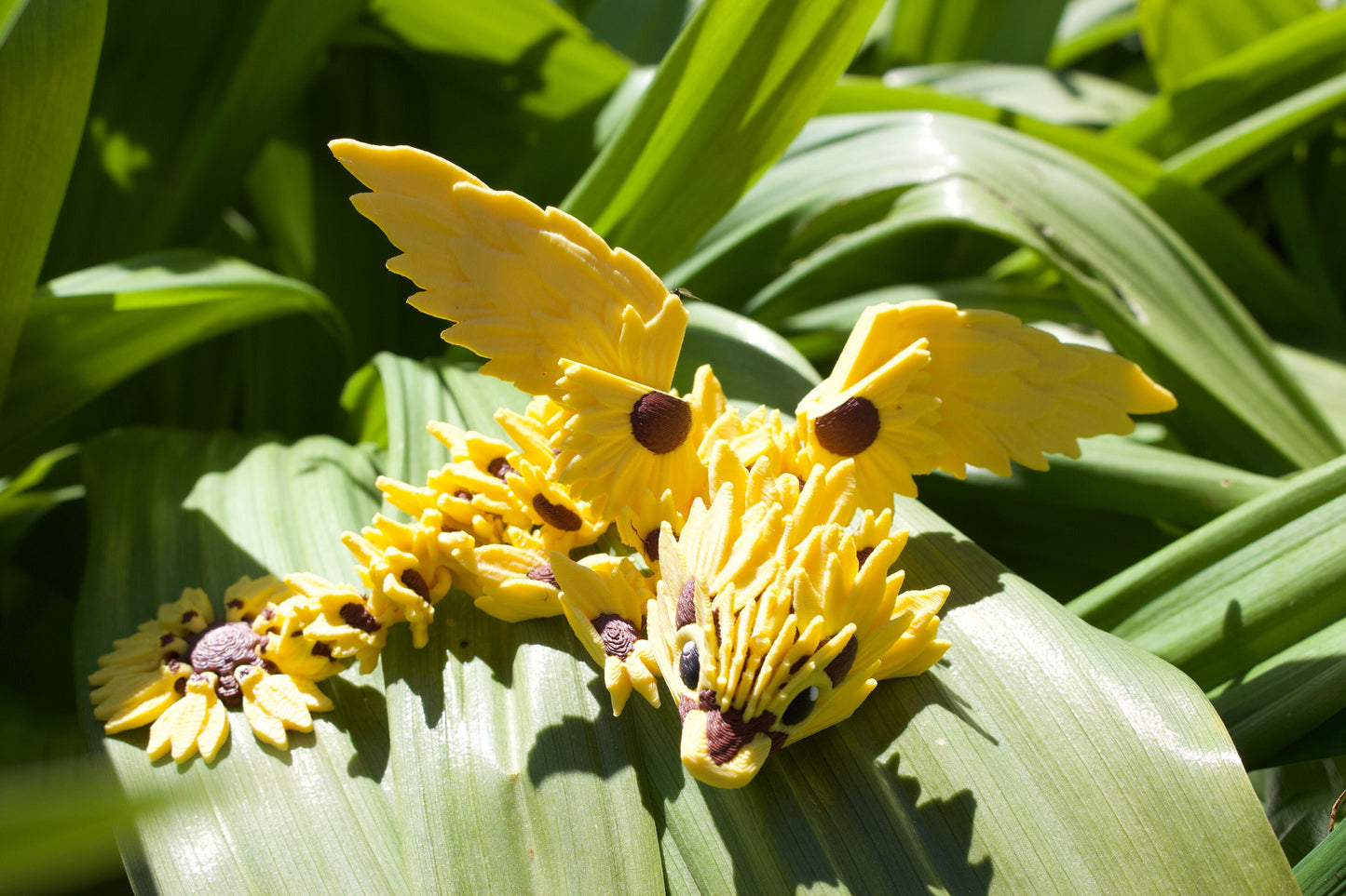 Sommerfreude in ihrer schönsten Form – der Sommer Sonnenblumen Drache mit Flügeln Cinderwing3D