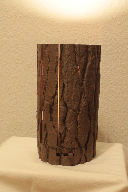 Magische Baumstamm-Lampe – Natur trifft Design ForgeCore