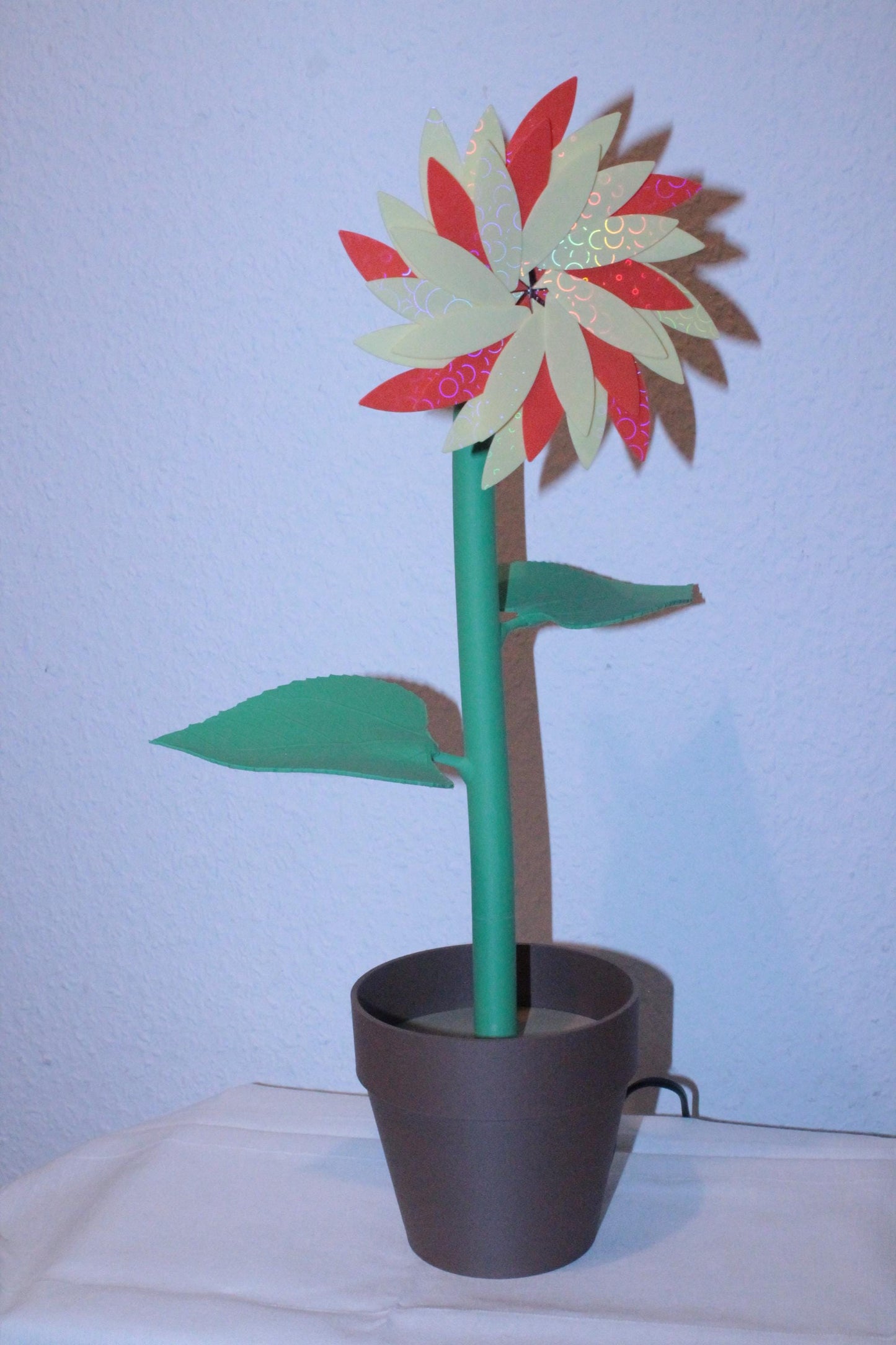 Sonnenblumenlampe – Strahlendes Licht für dein Zuhause ForgeCore