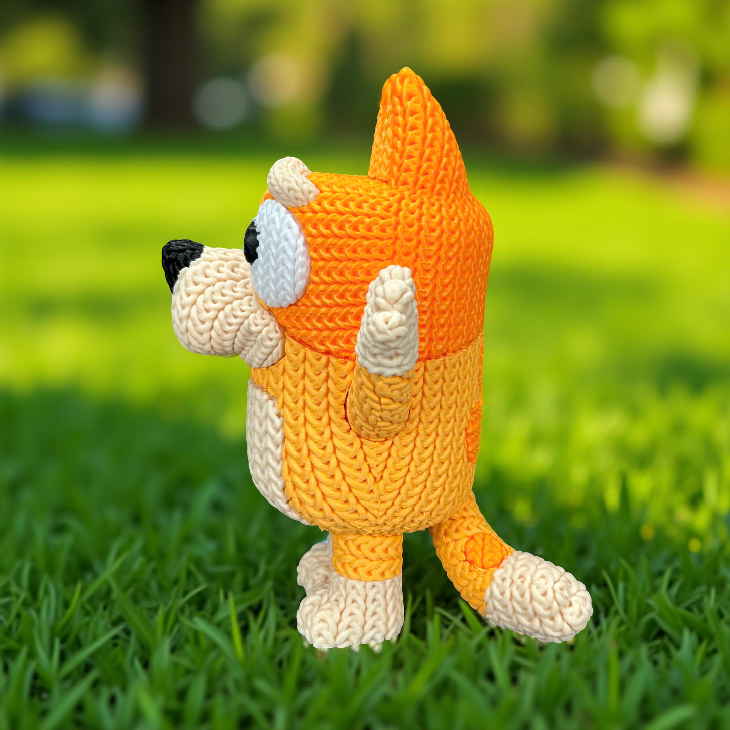 Knitted Playful Pup – Cozy Cartoon Fanart Figur Whale 3D Studio