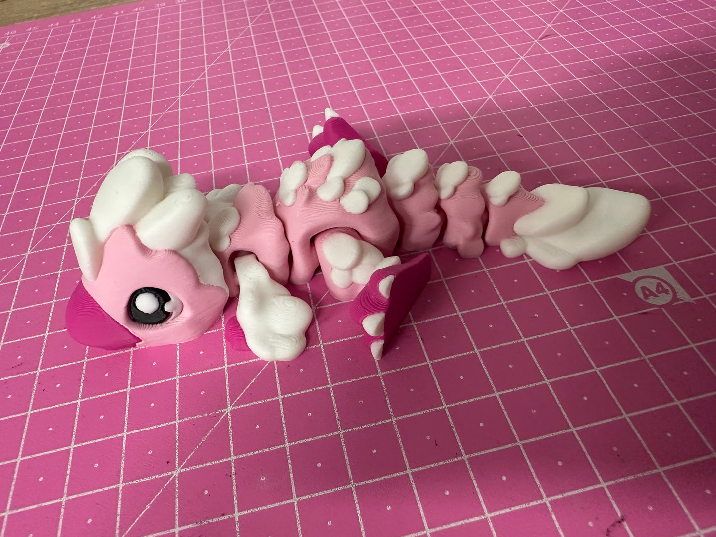 Velociraptor + Ei – Detailreiche Dinofigur für Sammler Layers in Green