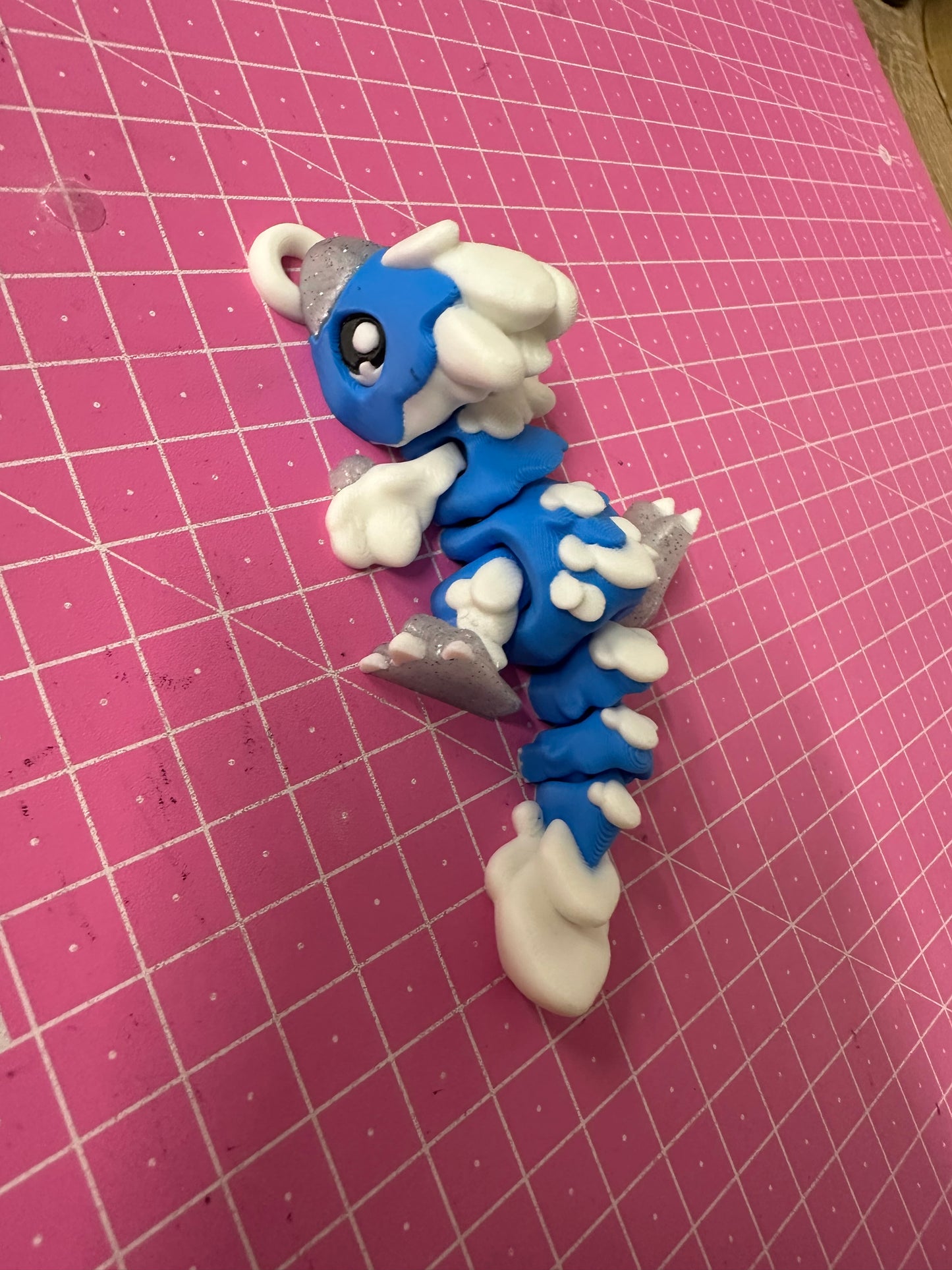 Velociraptor + Ei – Detailreiche Dinofigur für Sammler Layers in Green