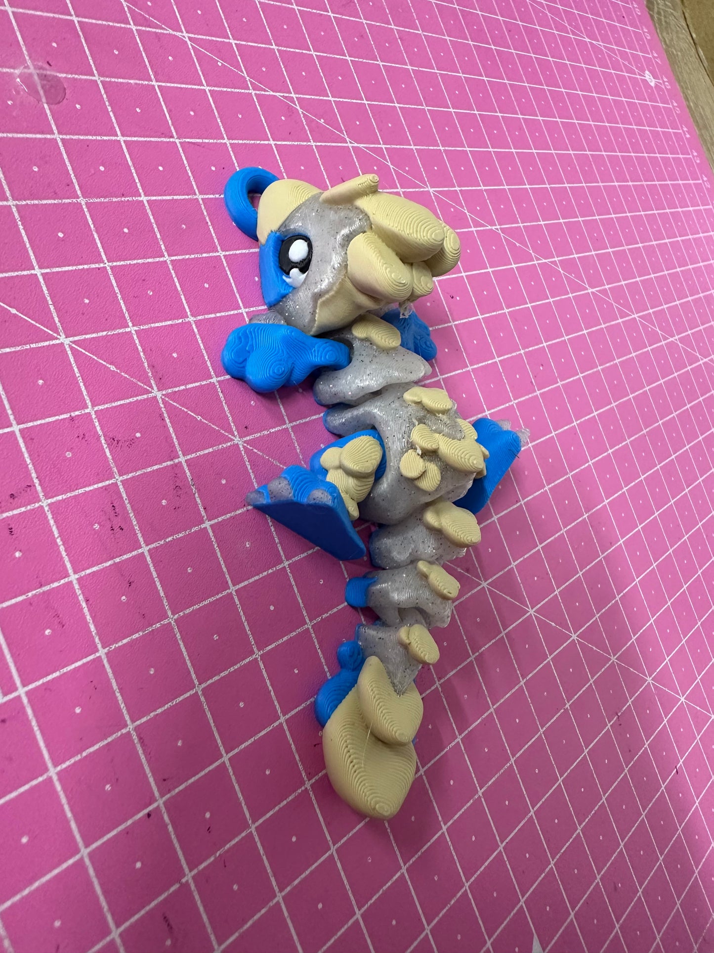 Velociraptor + Ei – Detailreiche Dinofigur für Sammler Layers in Green