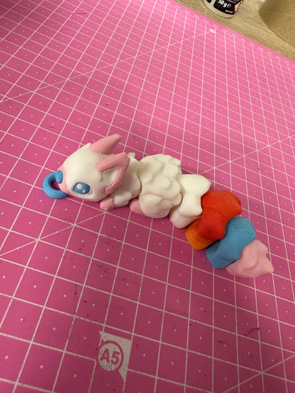 Squirrel – Verspielte Eichhörnchenfigur für deine Deko Layers in Green