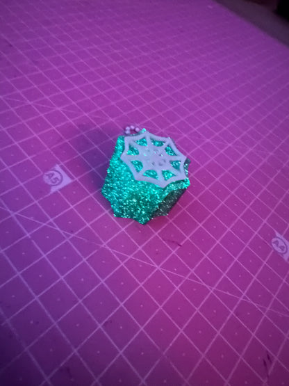 Spooki Klicker + Ghost – Niedliche Geisterfigur für Halloween Layers in Green