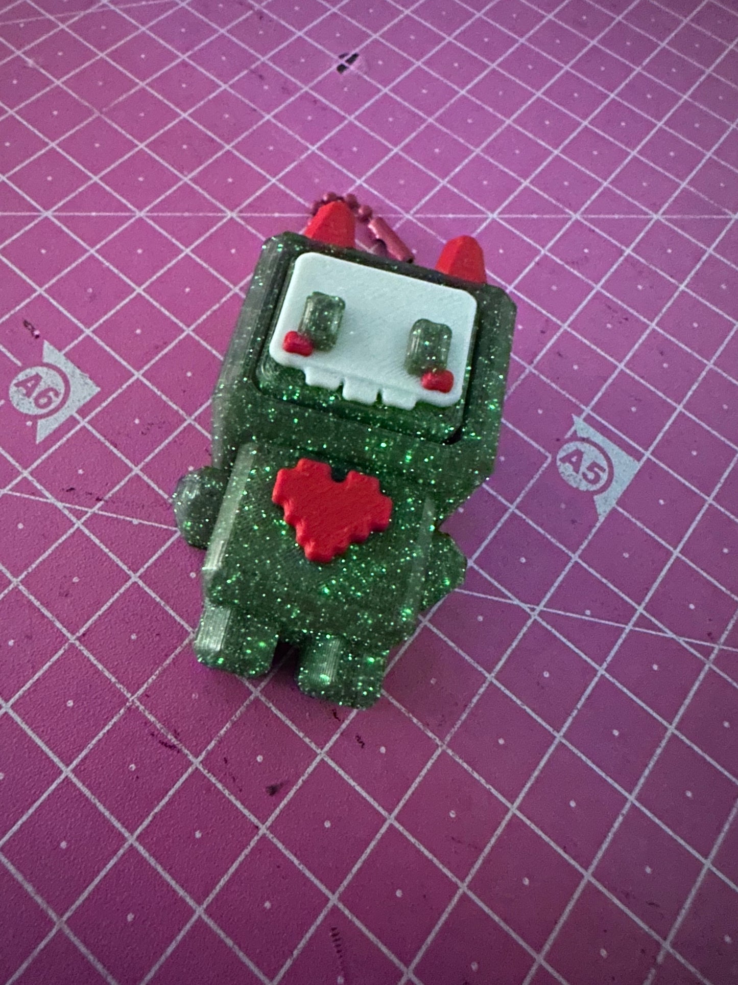 Bit Klicker – Spooky Edition Layers in Green