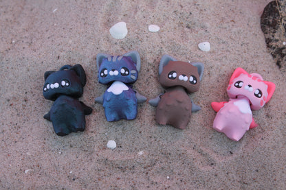 Cat Pixie mit Schlüsselanhänger – Magischer Begleiter für unterwegs Layers in Green