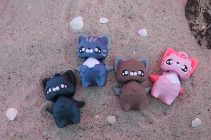 Cat Pixie mit Schlüsselanhänger – Magischer Begleiter für unterwegs Layers in Green