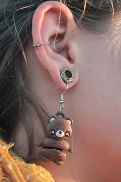 Teddy Bear Ohrringe – Süßer Ohrschmuck mit Kuschelbär-Charme Layers in Green