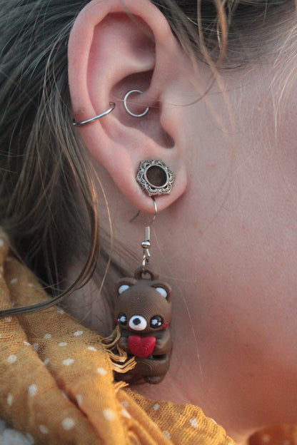 Teddy Bear Ohrringe – Süßer Ohrschmuck mit Kuschelbär-Charme Layers in Green