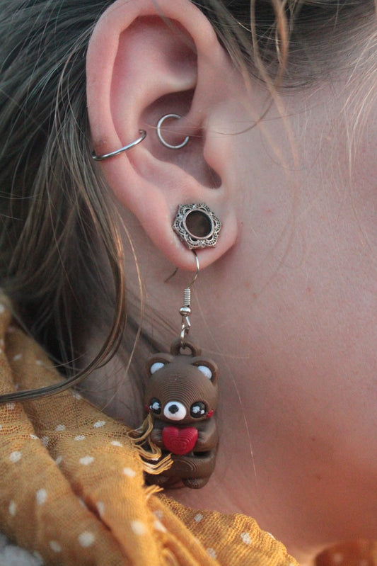 Teddy Bear Ohrringe – Süßer Ohrschmuck mit Kuschelbär-Charme Layers in Green