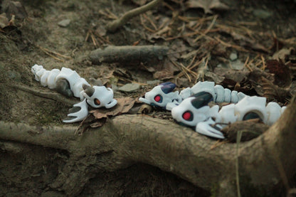 Marrow – Mystische Fantasy-Figur voller Geheimnisse Layers in Green