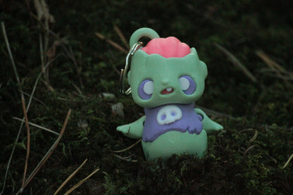 Zombiefigur Keychain – Gruseliger Schlüsselanhänger für Halloween Layers in Green