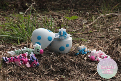 Velociraptor + Ei – Detailreiche Dinofigur für Sammler Layers in Green