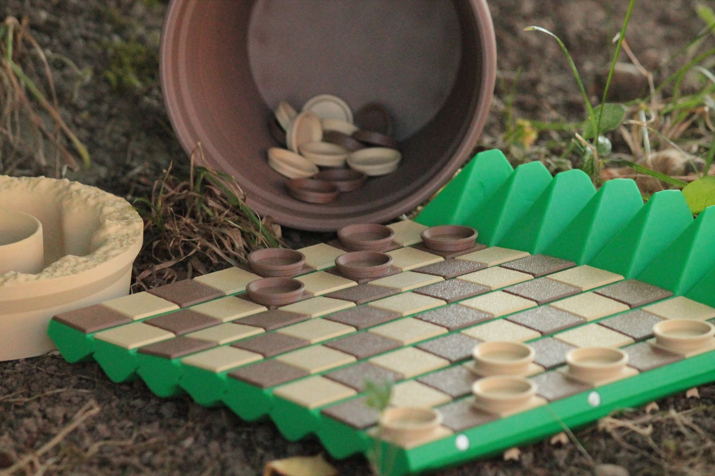 Cackti Chess Set + Damenfiguren & Aufbewahrung – Einzigartiges Fantasy-Schach ForgeCore