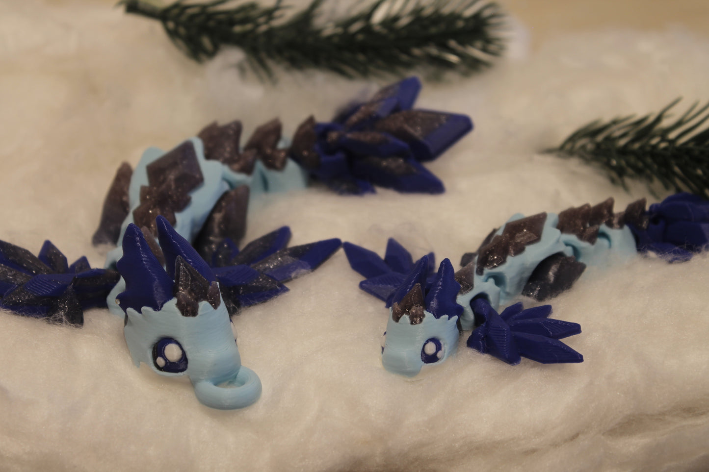 Frost Dragon – Majestätischer Eisdrachen voller Wintermagie Layers in Green