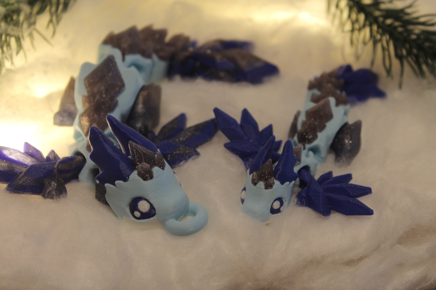 Frost Dragon – Majestätischer Eisdrachen voller Wintermagie Layers in Green