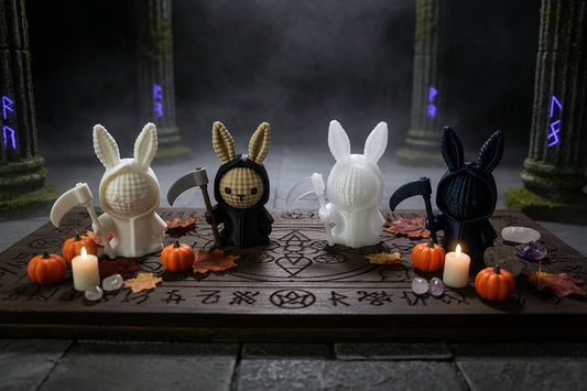Hasenfigur im Stricklook, 3D, mehrere Farben: creme, dunkelblau und weiß