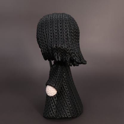 Knitted Dark Wizard Teacher – Cozy Sammlerfigur im Stricklook Whale 3D Studio