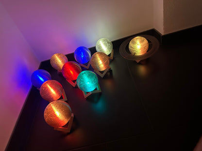 Magische Planetenlampe – Dein Stück Universum für Zuhause ForgeCore