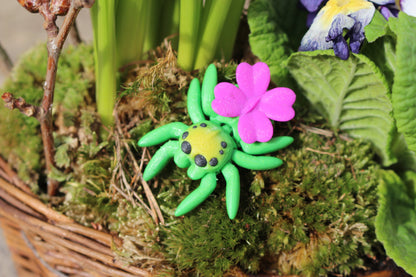 Lucky Clover Tiny Spider – A Springtime Charm Cinderwing3D