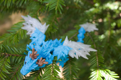 Frostflügel Baby-Drache – Magie des Winters in deiner Hand Cinderwing3D