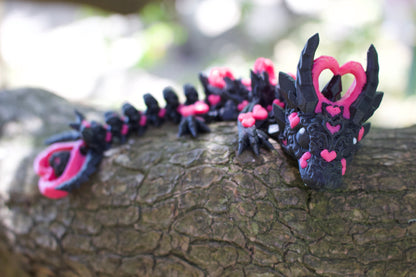 Dunkelherz-Baby-Drache – Magische Liebe trifft geheimnisvolle Eleganz Cinderwing3D