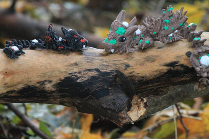 Verfluchter Baby-Drachen – Mystische Dunkelheit erwacht und hebt sich in die Lüfte Cinderwing3D