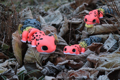 Magischer Regenwald-Gecko – Ein Hauch von Exotik für dein Zuhause Layers in Green