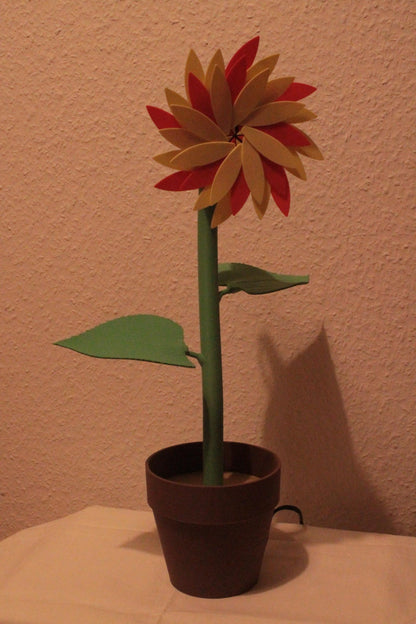 Sonnenblumenlampe – Strahlendes Licht für dein Zuhause ForgeCore