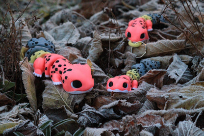 Magischer Regenwald-Gecko – Ein Hauch von Exotik für dein Zuhause Layers in Green