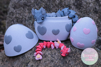 Herzzauber-Schlange – Ein Hauch von Liebe & Magie Layers in Green