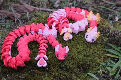 Liebeszauber-Schlange – Ein Symbol der Verbundenheit Layers in Green