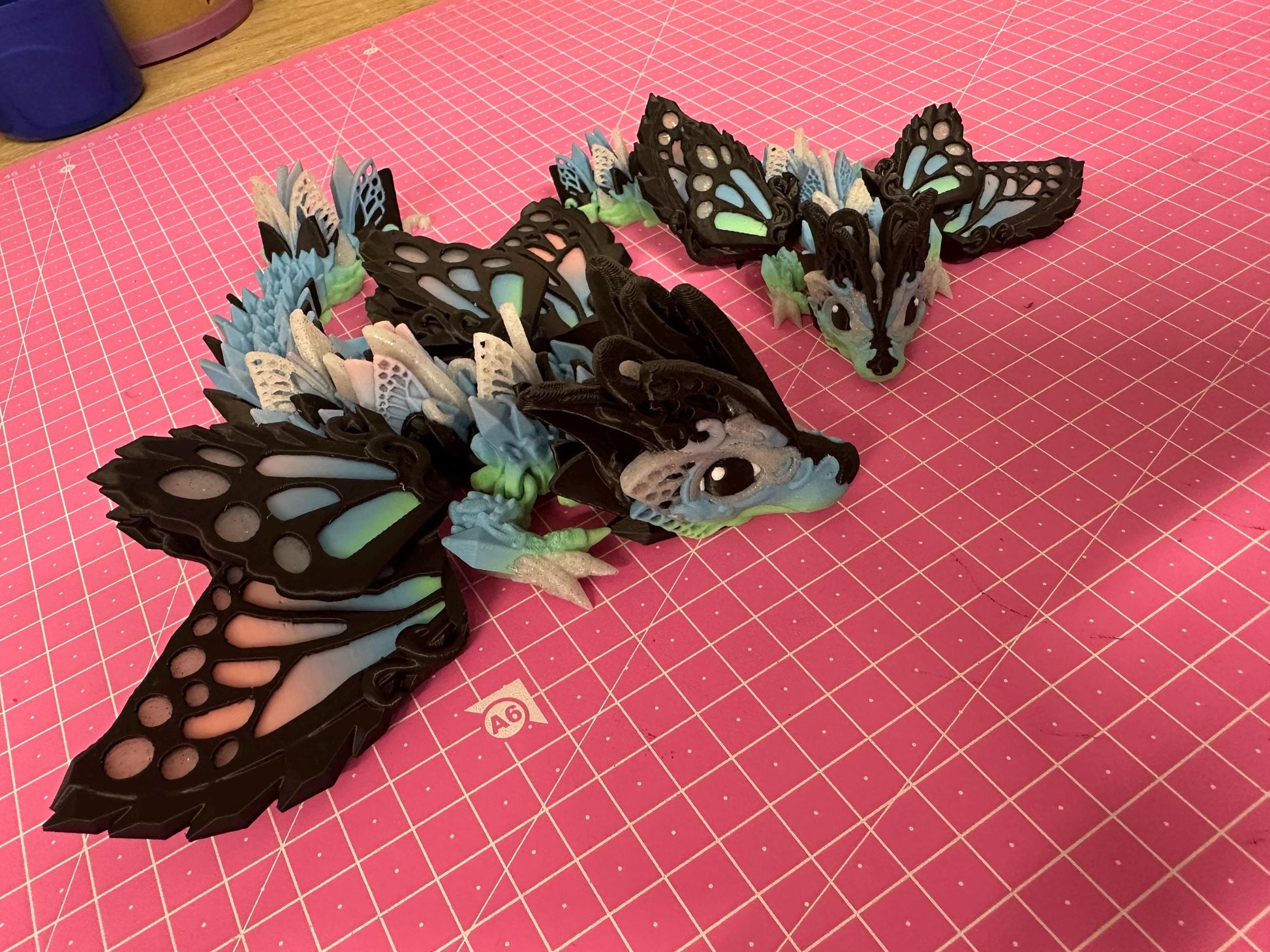 Baby Feenwolf-Drache – Mystische Eleganz in 3D Cinderwing3D