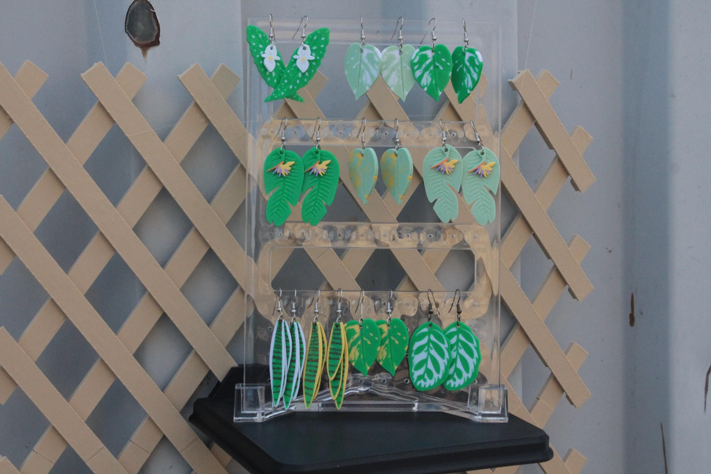 Zauberhafte Blätter-Ohrringe – Natürliche Eleganz für deinen Look ForgeCore