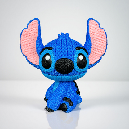 Knitted Alien Companion – Cozy Sci-Fi Fanart Figur Whale 3D Studio