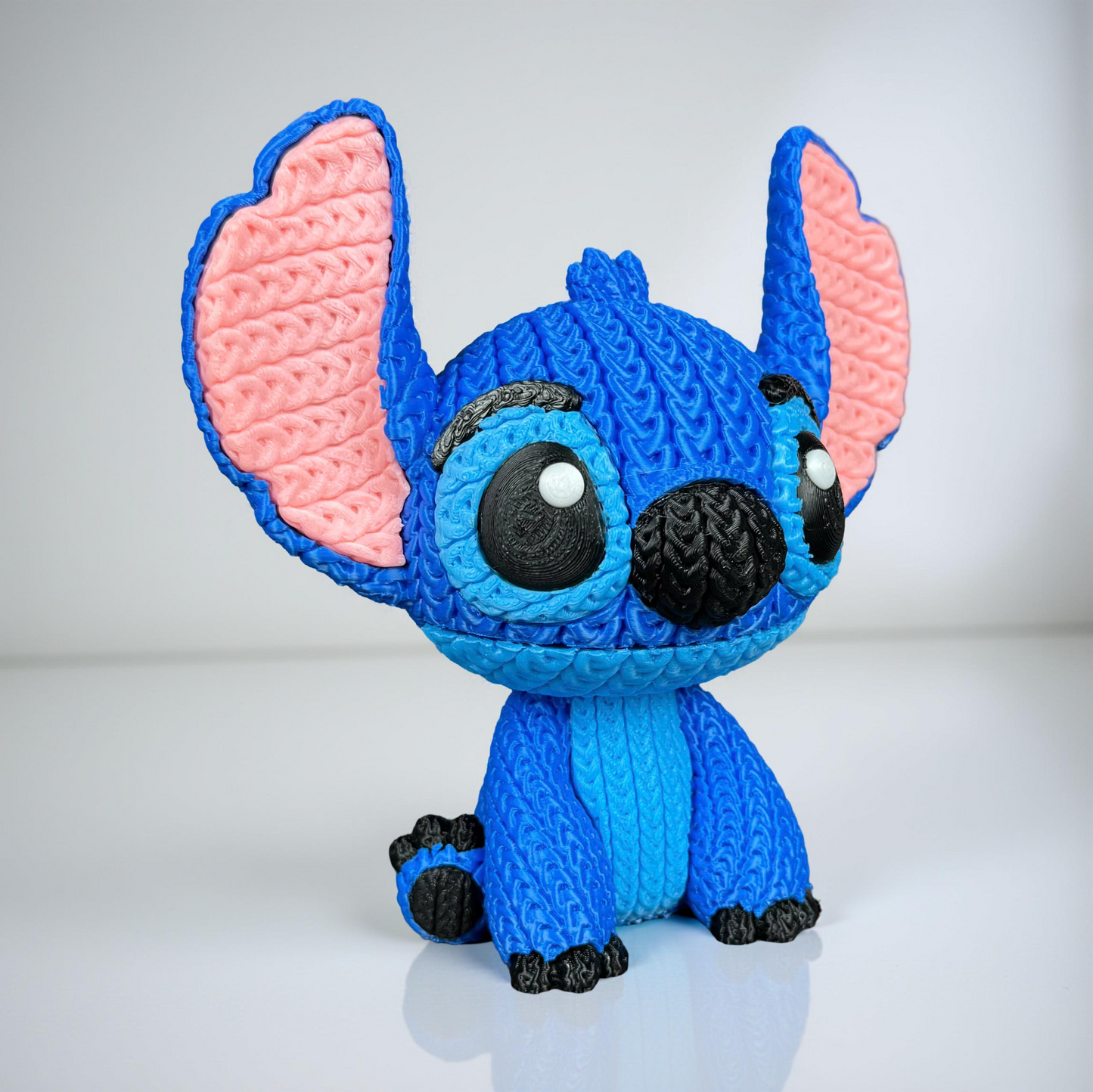 Knitted Alien Companion – Cozy Sci-Fi Fanart Figur Whale 3D Studio