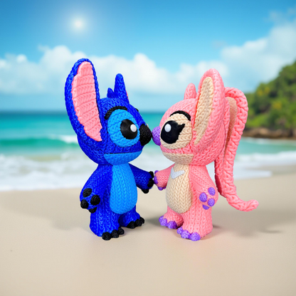 Knitted Pink Alien Companion – Cozy Sci-Fi Fanart Figur Whale 3D Studio