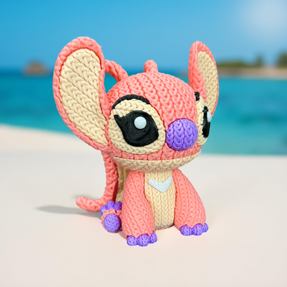 Knitted Pink Alien Companion – Cozy Sci-Fi Fanart Figur Whale 3D Studio