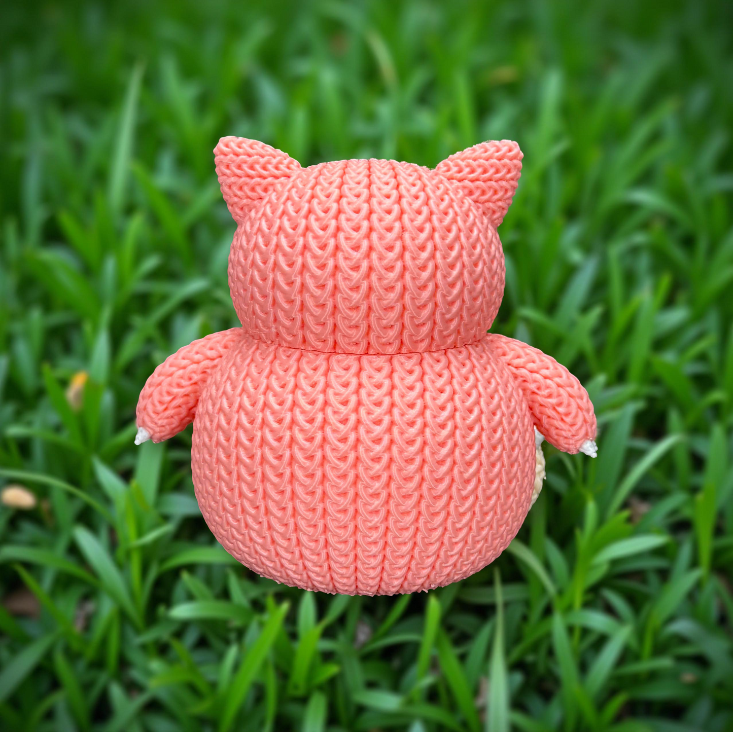 Knitted Sleepy Giant – Cozy Monster Fanart Figur Whale 3D Studio