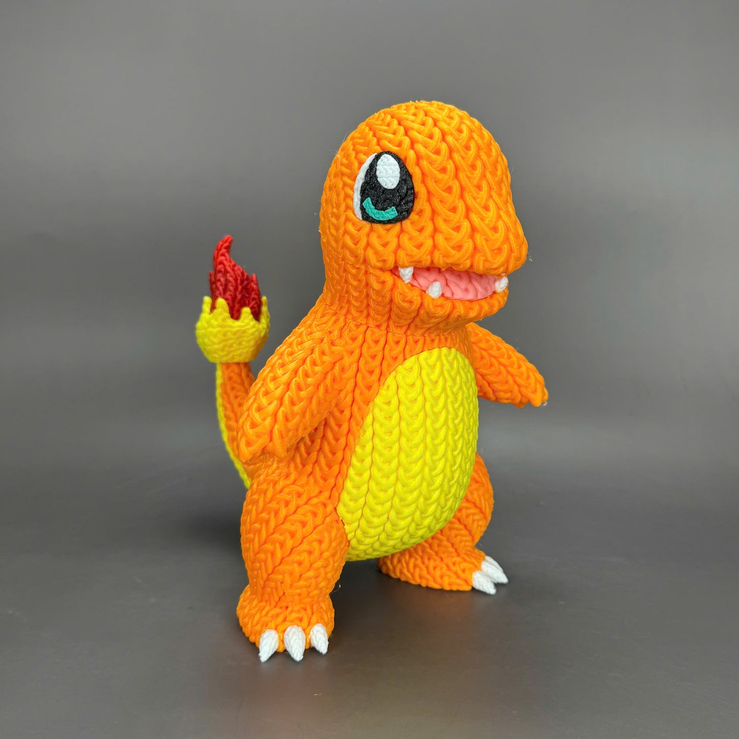 Knitted Fire Lizard Buddy – Cozy Monster Fanart Figur Whale 3D Studio